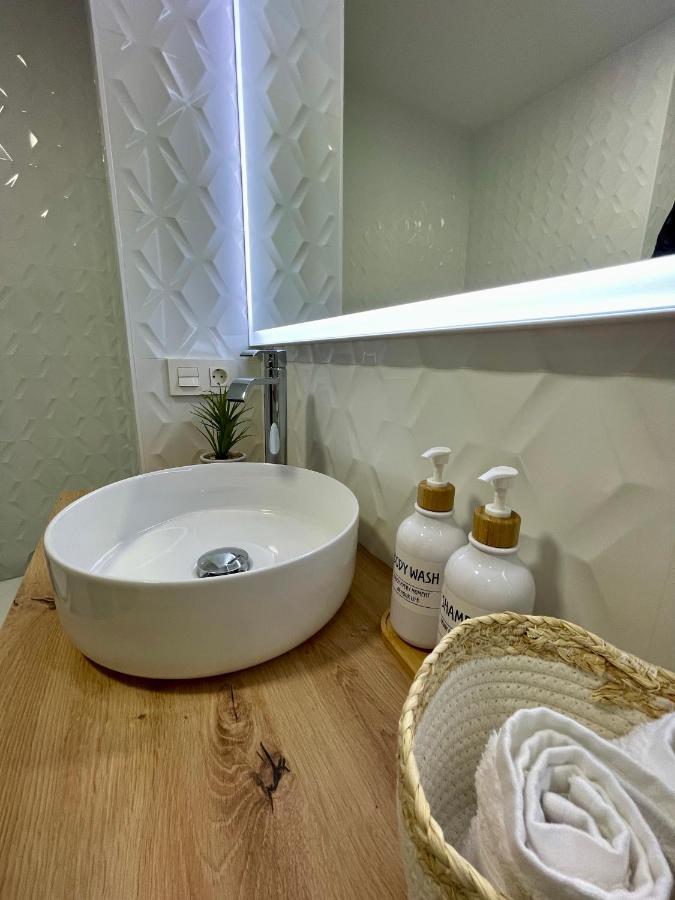 Apartamentos Playa Ventilla 아구아둘세 외부 사진